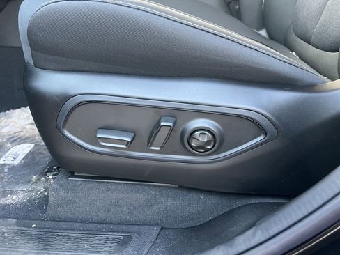 New 2025 Jeep Grand Cherokee Laredo X image 22