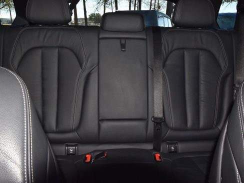 Used 2019 BMW X5 xDrive40i w/ M Sport Package image 20