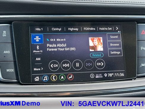 Used 2020 Buick Enclave Avenir w/ Avenir Technology Package AWD/4WD image 39