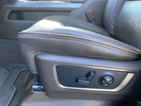 Used 2025 RAM 1500 Limited image 25