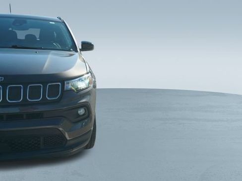 Used 2022 Jeep Compass Latitude image 37