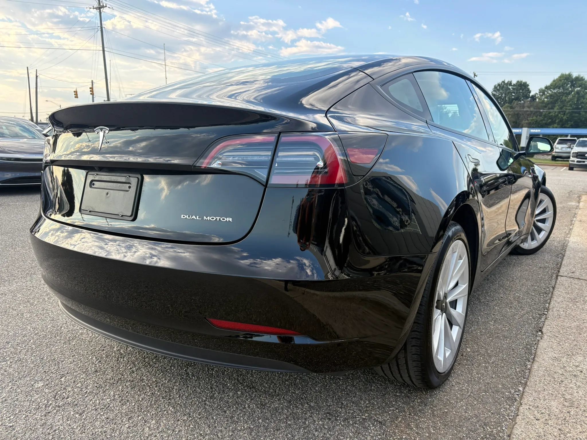 Used 2023 Tesla Model 3 Long Range AWD/4WD image 5