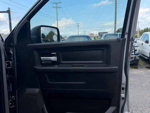 Used 2019 RAM 2500 Tradesman AWD/4WD image 14