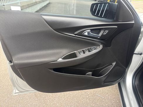 Used 2018 Chevrolet Malibu LS w/ LPO, Convenience Package 1 image 10