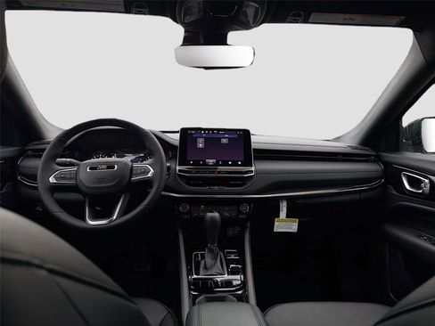 New 2026 Jeep Compass Limited image 19