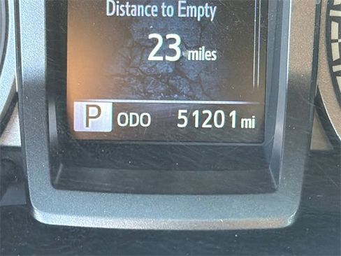 Used 2022 Toyota Tacoma TRD Sport image 27