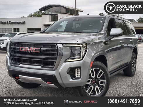 Used 2024 GMC Yukon AT4 w/ Technology Package AWD/4WD image 1