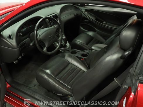 Used 2004 Ford Mustang GT RWD image 4