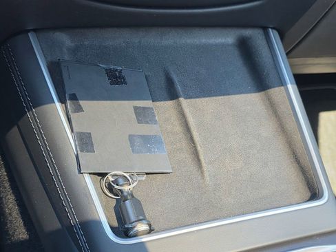 Used 2026 Tesla Model Y 2WD image 28