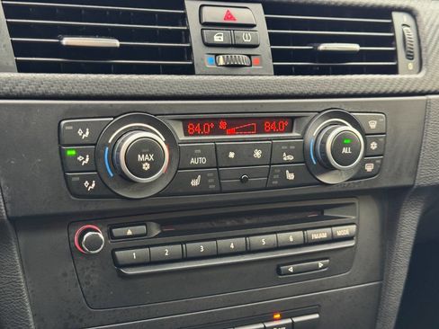 Used 2011 BMW M3 Sedan image 50