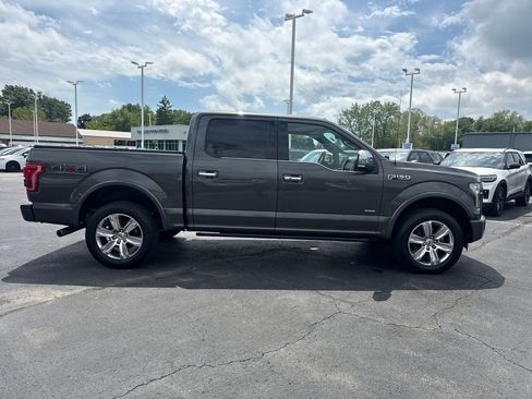 Used 2015 Ford F150 Platinum w/ Equipment Group 701A Luxury AWD/4WD image 6