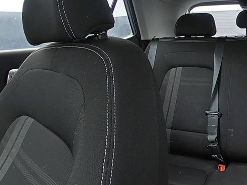 Used 2020 Hyundai Venue SEL w/ Convenience + Premium Package FWD image 22