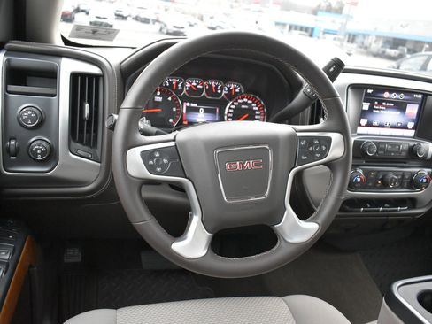 Used 2015 GMC Sierra 1500 SLE w/ SLE Value Package image 18