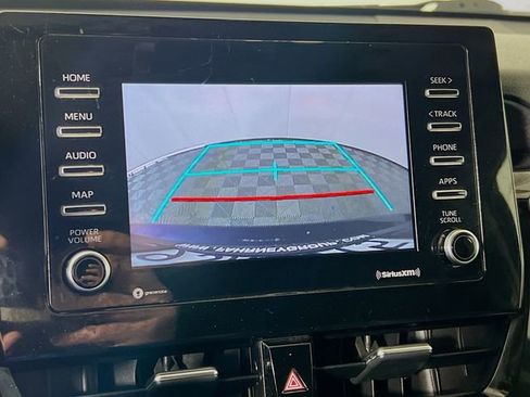 Used 2021 Toyota Camry SE FWD image 14