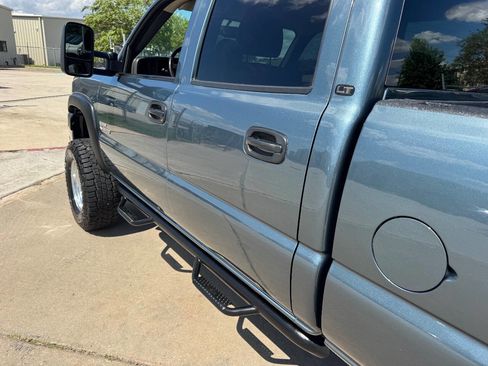 Used 2006 Chevrolet Silverado 3500 LT w/ Heavy-Duty Power Package AWD/4WD image 51