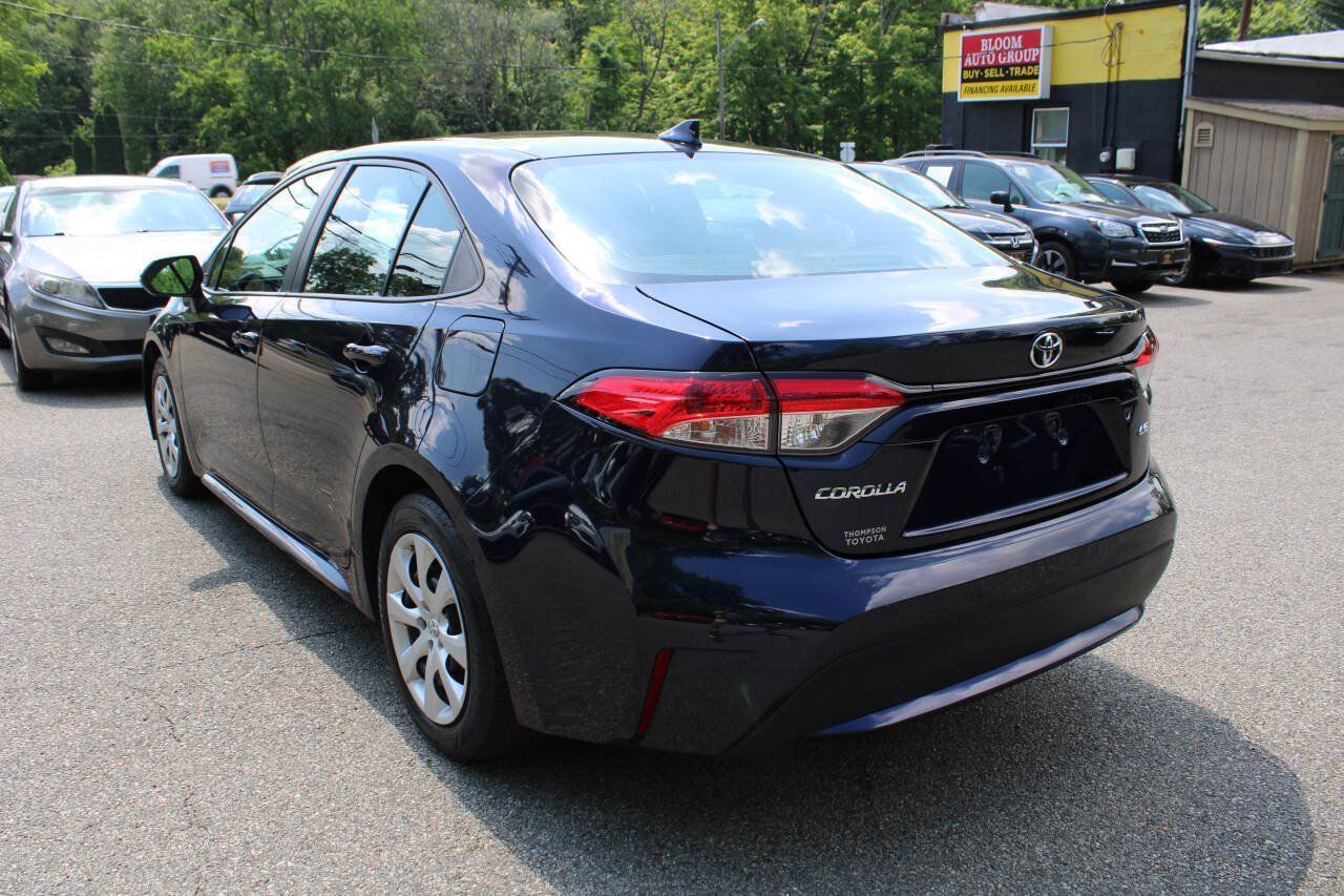 Used 2021 Toyota Corolla LE FWD image 10