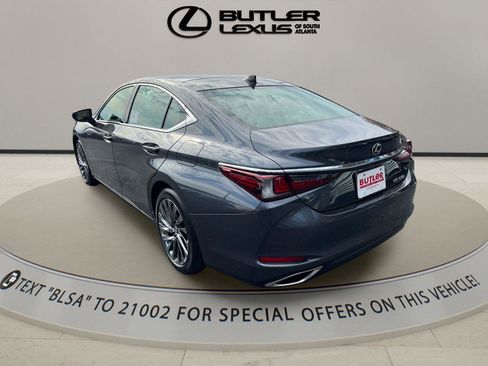 New 2025 Lexus ES 350 Ultra Luxury image 7