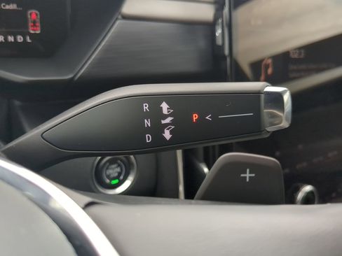 Used 2024 GMC Acadia Elevation w/ Luxury Package image 16