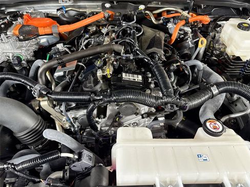 Certified 2024 Toyota Tacoma TRD Off-Road w/ TRD Off Road Upgrade Package image 41