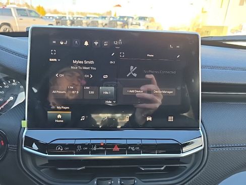 New 2026 Jeep Compass Limited image 27