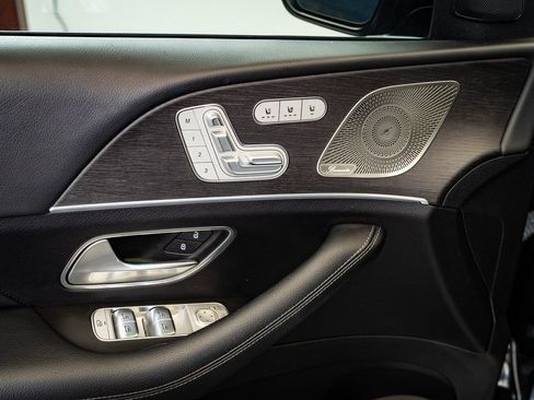 Certified 2022 Mercedes-Benz GLS 450 4MATIC image 24