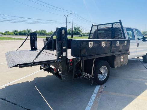 Used 2012 Ford F350 XL w/ PWR Equipment Group image 9