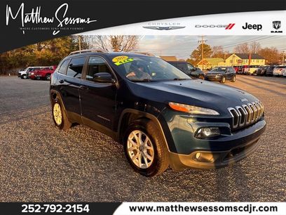 Used 2018 Jeep Cherokee Latitude w/ Cold Weather Group