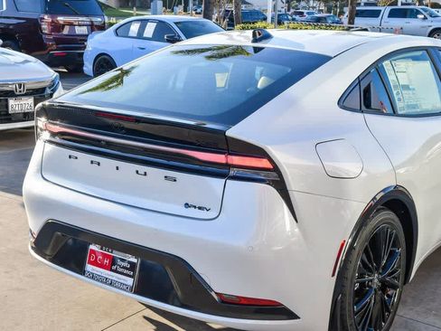 New 2026 Toyota Prius Nightshade image 6