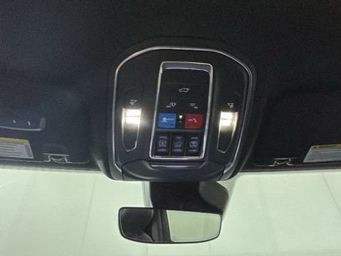 Used 2023 Jeep Grand Cherokee Trailhawk AWD/4WD image 27