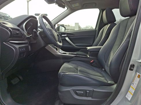 Used 2024 Mitsubishi Eclipse Cross SE image 13