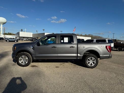 Used 2023 Ford F150 XLT image 7