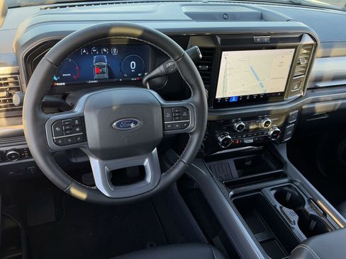 New 2026 Ford F350 Lariat w/ Black Appearance Package image 32