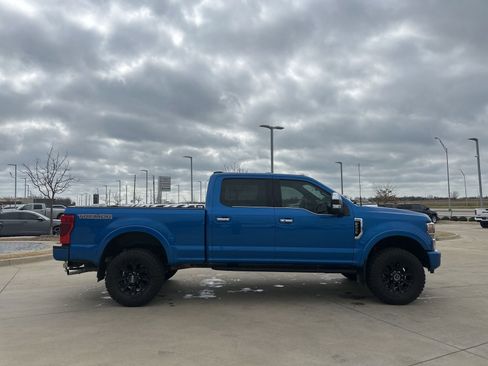 Used 2021 Ford F250 Platinum w/ Tremor Off-Road Package image 6