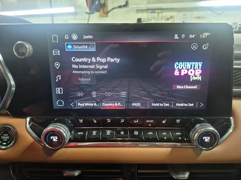 Used 2023 GMC Canyon AT4 w/ AT4 Premium Package image 14