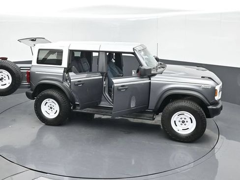 Certified 2025 Ford Bronco Heritage Edition AWD/4WD image 61