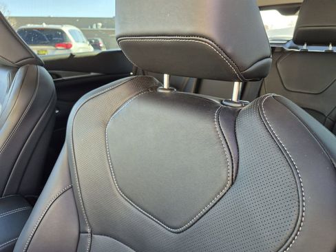 Certified 2025 INFINITI QX60 Luxe w/ Vision Package image 18