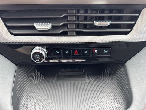 New 2026 Ford Explorer Active w/ Active Comfort Package AWD/4WD image 35