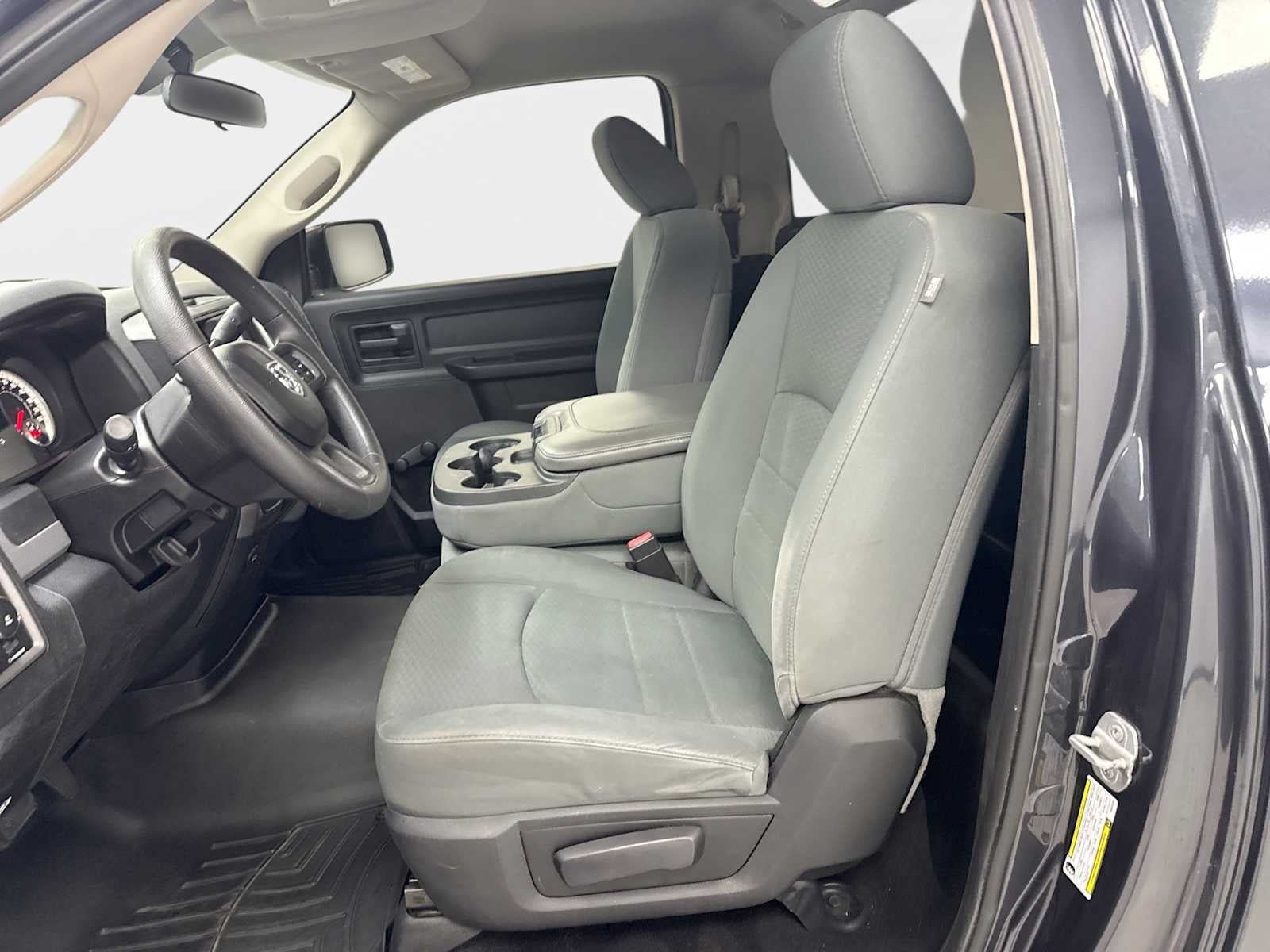 Used 2013 RAM 1500 Express RWD image 13