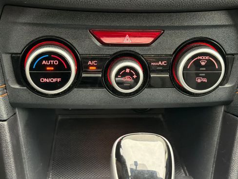 Used 2023 Subaru Crosstrek 2.0i Premium image 22