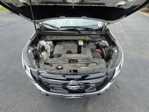 Used 2022 Nissan Pathfinder SV w/ SV Premium Package AWD/4WD image 27