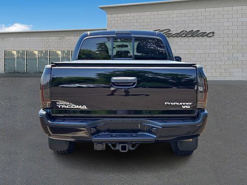 Used 2014 Toyota Tacoma PreRunner w/ Convenience Package RWD image 5