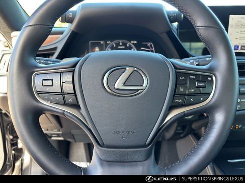 Certified 2025 Lexus ES 350 w/ Premium Package image 28