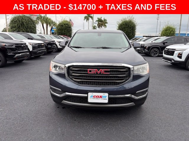 Used 2019 GMC Acadia SLE w/ LPO, Floor Liner Package FWD image 2