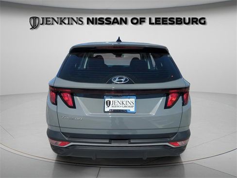 Used 2024 Hyundai Tucson SE image 10