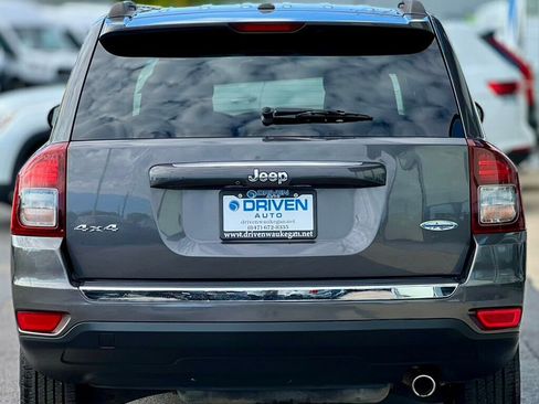 Used 2017 Jeep Compass High Altitude image 4