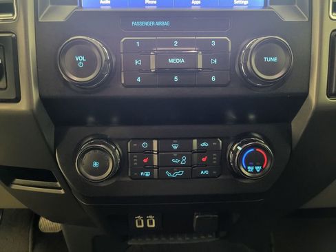 Used 2020 Ford F150 XLT w/ Equipment Group 302A Luxury image 6