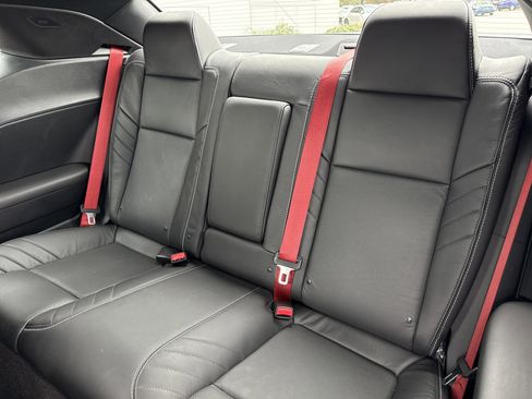 Used 2015 Dodge Challenger SRT Hellcat image 35