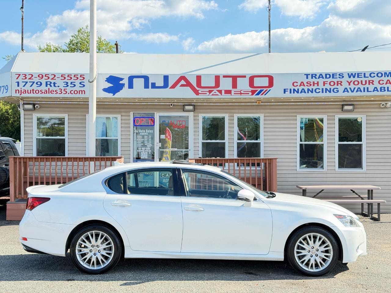 Used 2013 Lexus GS 350 AWD w/ Luxury Pkg w/Cold Weather Pkg image 3