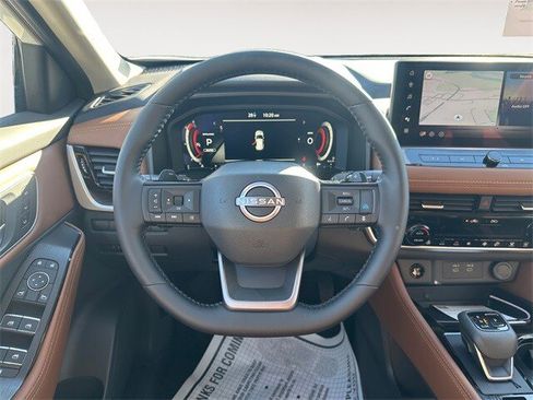 New 2026 Nissan Rogue Platinum w/ Platinum Premium Package image 12