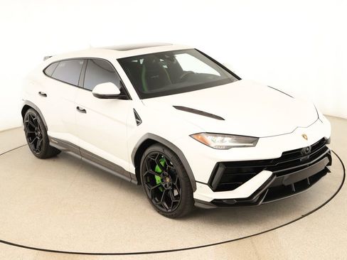 Used 2023 Lamborghini Urus Performante AWD/4WD image 48